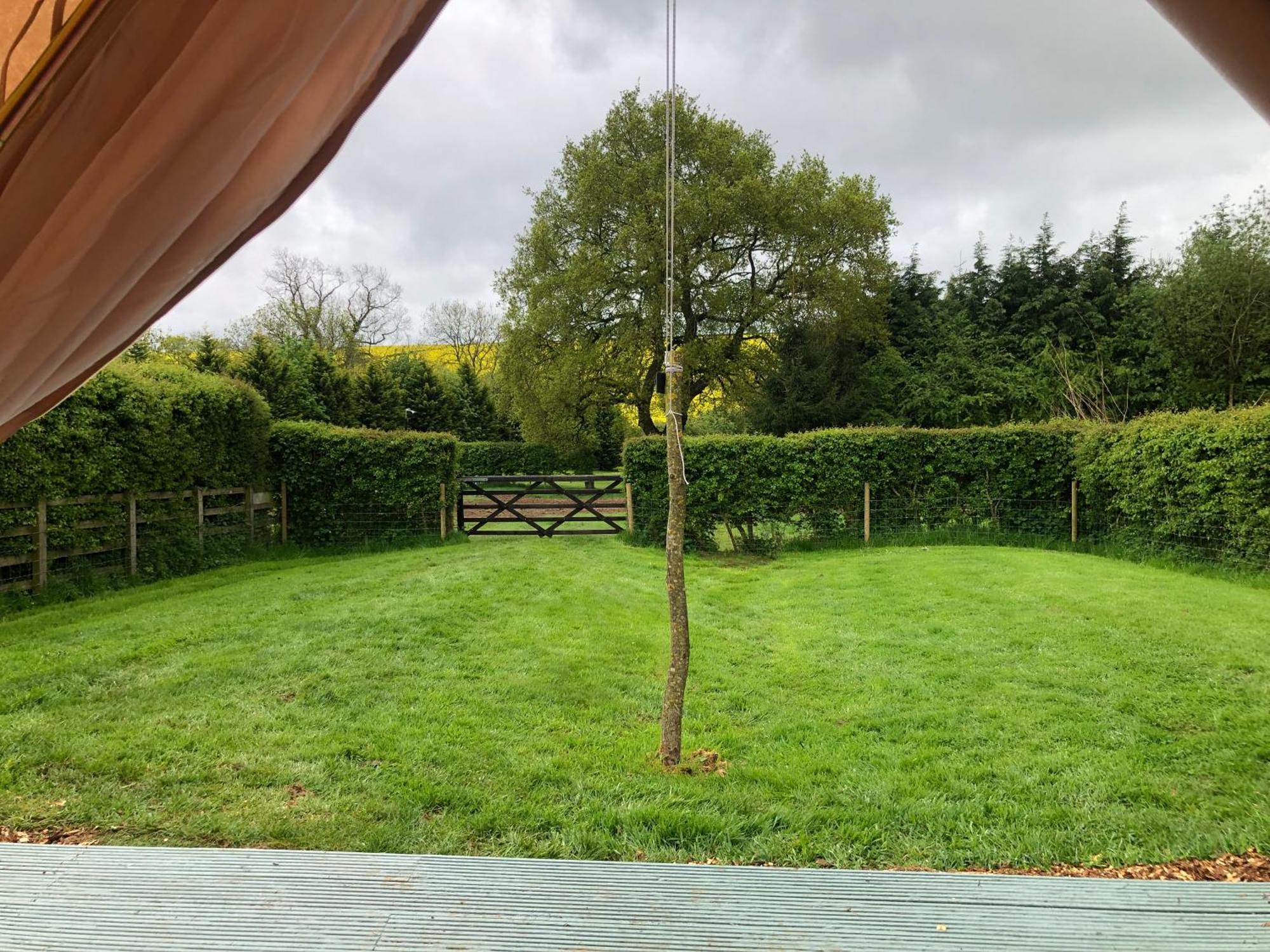 Old Oak Farm Luxury tent *